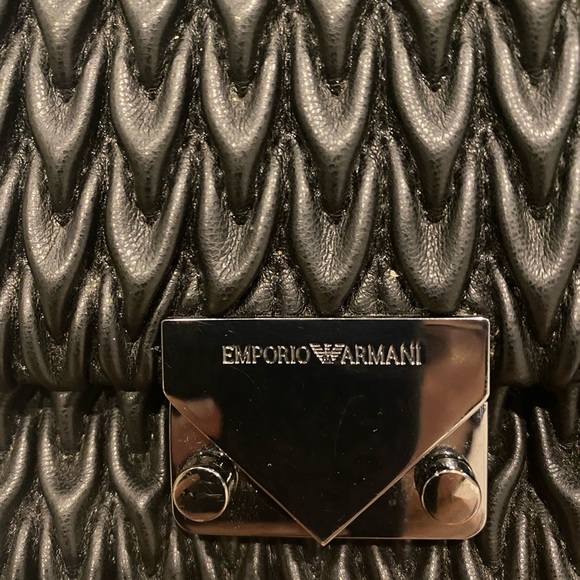 Emporio Armani sling bag - Picture 2 of 6